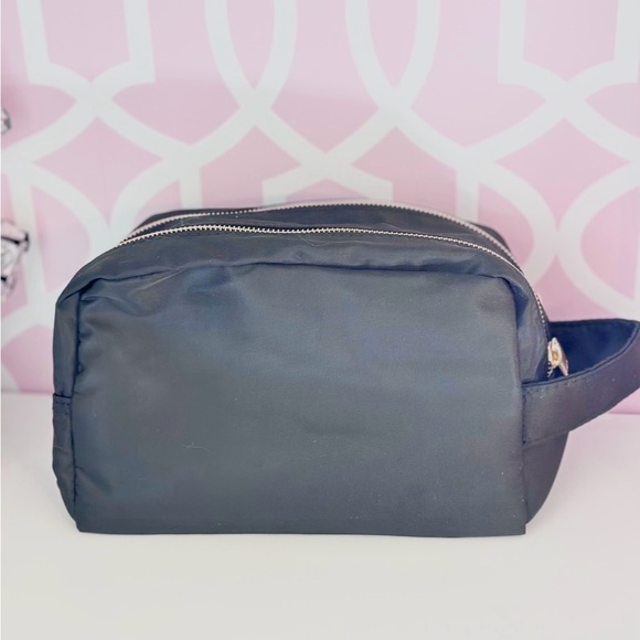 Chanel Makeup Travel Cosmetic Bag - Picture 3 of 7